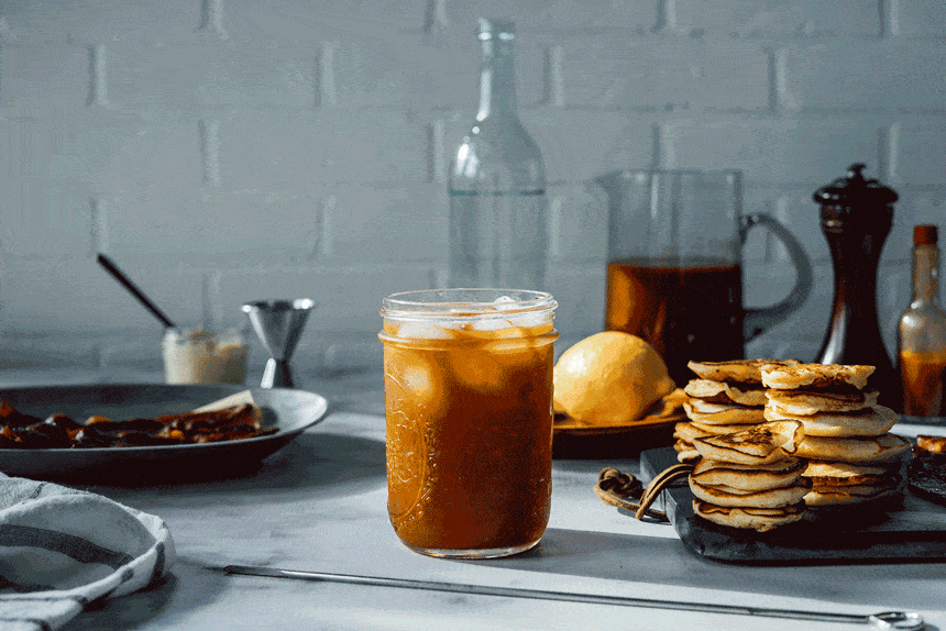 Bloody-Mary-Garnishes_GIF_pancakes-min