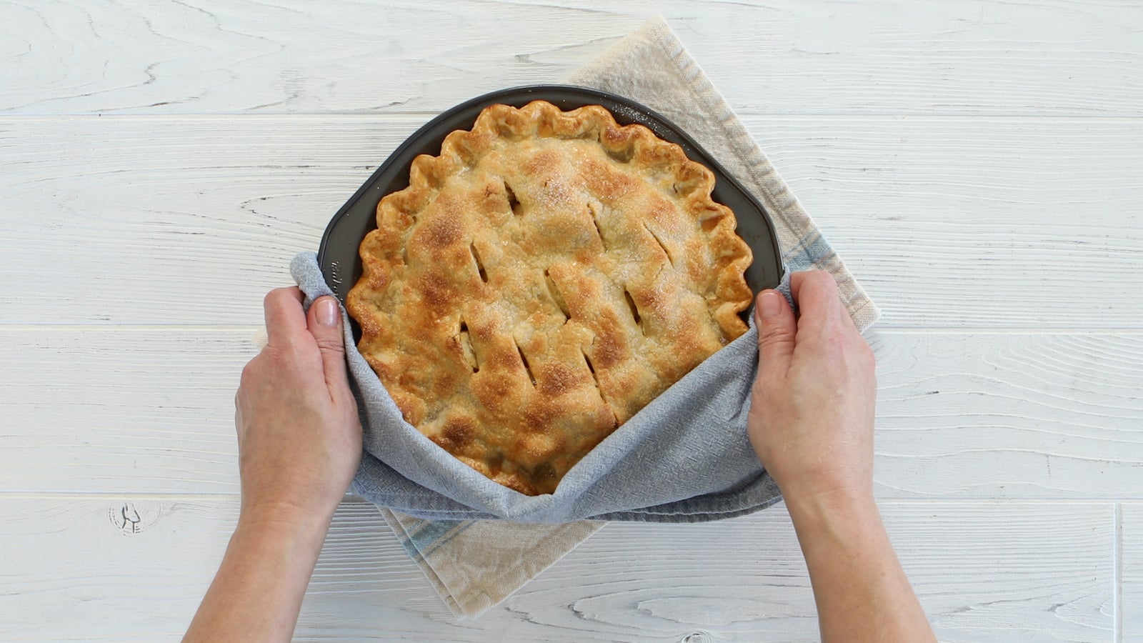 Video How to Make a Fruit Pie (12 Tips) Dish Works