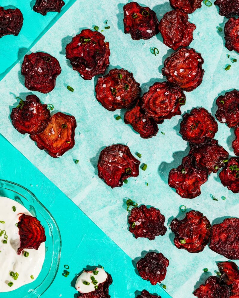 P10-A_BEET CHIPS WITH HORSERADISH CREAM DIP_v2