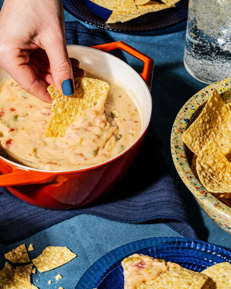 P23-A_GREEN CHILE QUESO